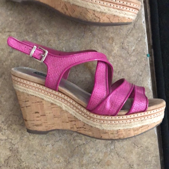 WHBM pink strappy sandal cork wedges sz 8M - Picture 3 of 4